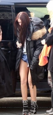 Miley-Cyrus-miley-cyrus-9418793-184-400