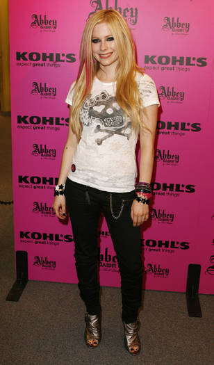 avril_lavigne_abbey_dawn_nc - AVRIL LAVIGNE