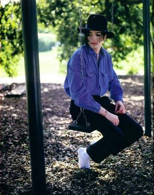 YJZWZEKCVFHPEJLRJQY - Hobbyurile  Michael Jackson