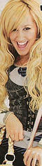 2115016130_9f81d402a1_m - ashley tisdale