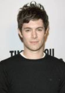 adam-brody_16