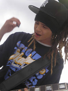 3291739067_d1177122d6_m - tokio hotel concerte