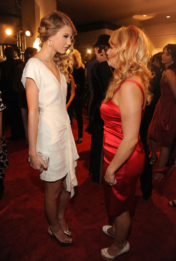 57th+Annual+BMI+Country+Awards+Arrivals+2qhzggGrxn3l