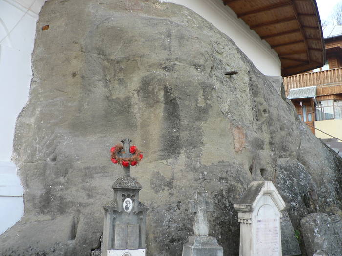 P1040430 - 2009 aprilie manastirile  cetatuia-namaesti-corbi