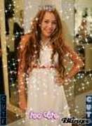 Miley super-sweet