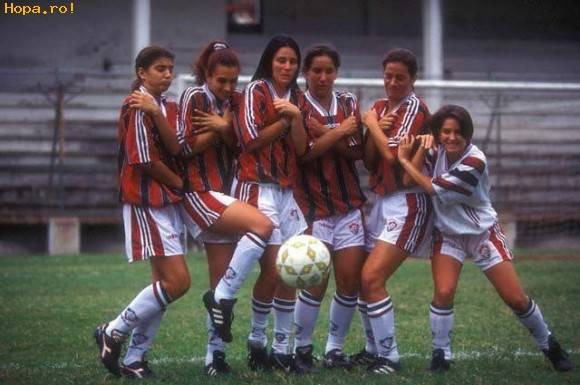 fotbal_feminin_1210372894