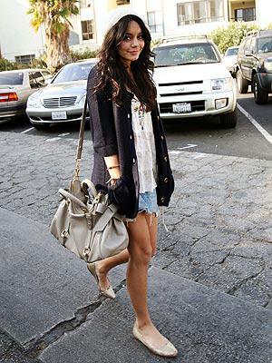 25 - club vanessa hudgens