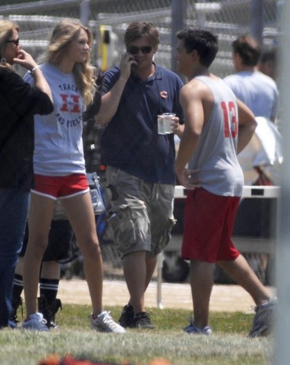 Taylor+Swift+Taylor+Lautner+Set+Valentine+xCOx_RMfyajl