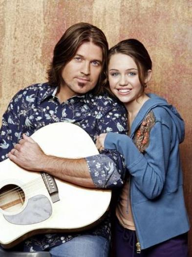 WFTLYEBVTVYQVQURLTS - Hannah