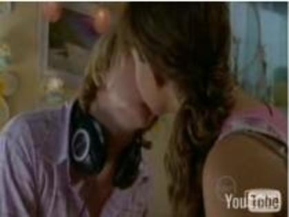 angus si phoebe - H2O just add water