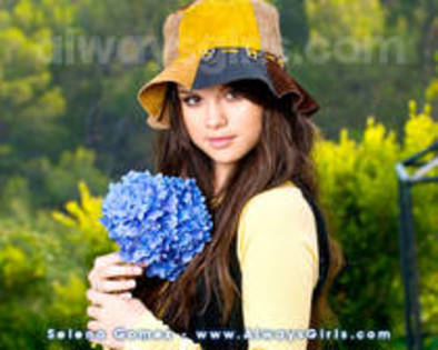 selena gomez si floricelele - selena gomez