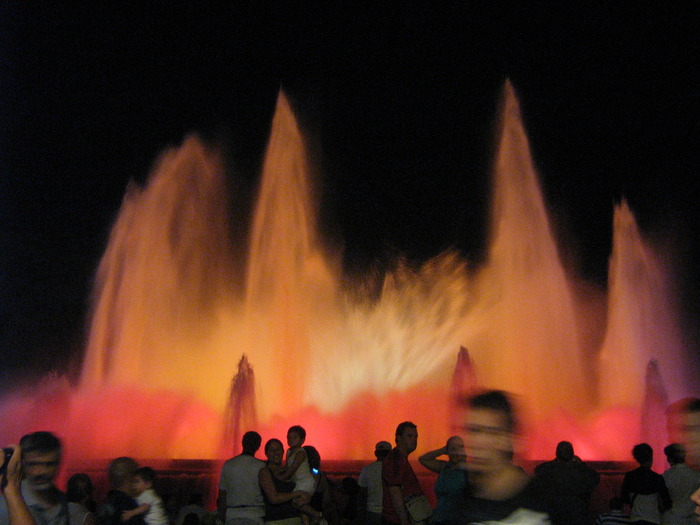 76 Barcelona Magic Fountain