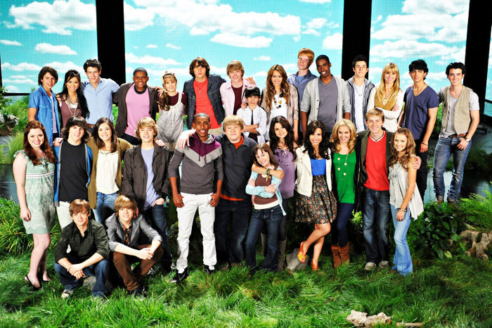 Toata echipa Disney Channel - Alte personaje Disney Channel