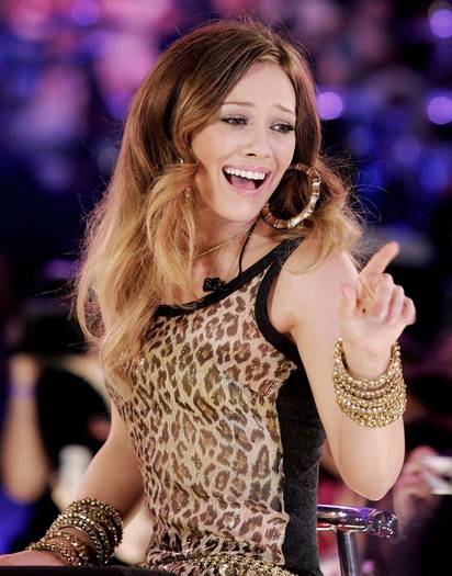 Hilary_Duff_1223917715_0