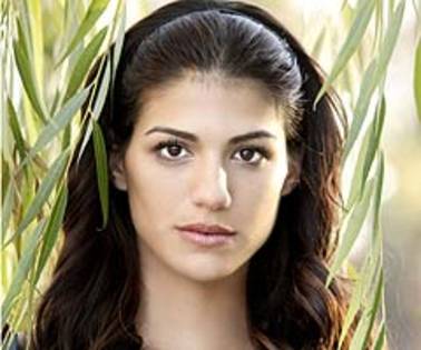 Genevieve Cortese(Kris Furillo)