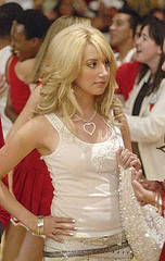 2134627562_70a51a678b_m - ashley tisdale