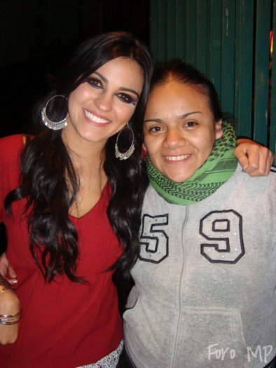 7821_147492199134_99911979134_2789509_3677155_n