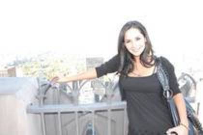 LRREWJVRTUSOYGFPBDH - carmen villabos