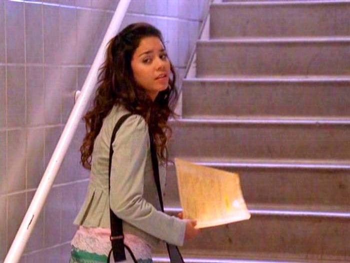 006HSM_Vanessa_Anne_Hudgens_012 - high school musical