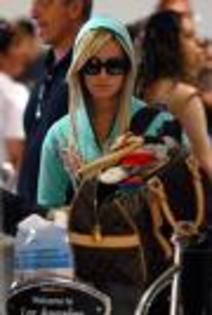 444444444444444444444 - poze ashley tisdale