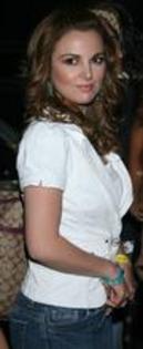 119b79854d4e3faaaed86800e9d05a-vi - Mariana Torres