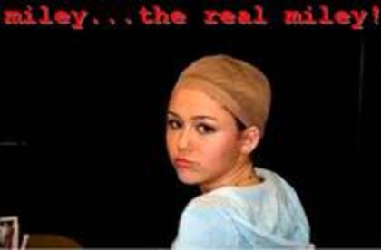 PMEQBKOUUNNOVEQQLMD - multe poze rare cu miley