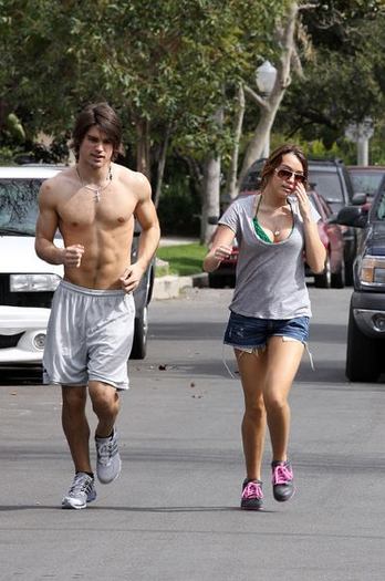 10 - miley cyrus jogging