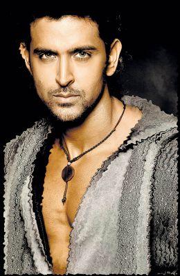 hrithik_roshan (103); Actor indian ce a devenit peste noapte un super star, din cauza filmului de succes "Kaho Naa... Pyaa
