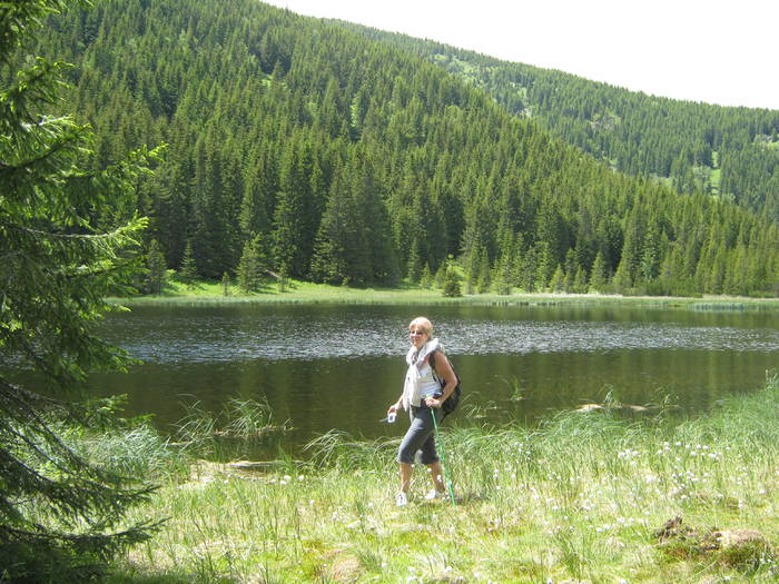 IEZERUL  LATORITEI 14.06.2009, 166 - VALEA LATORITEI