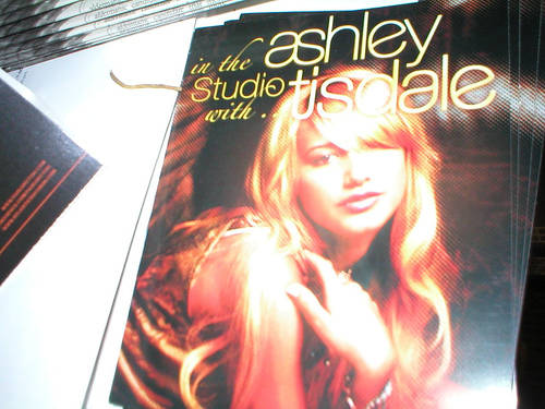 380826875_4f2e8b4a41 - ashley tisdale