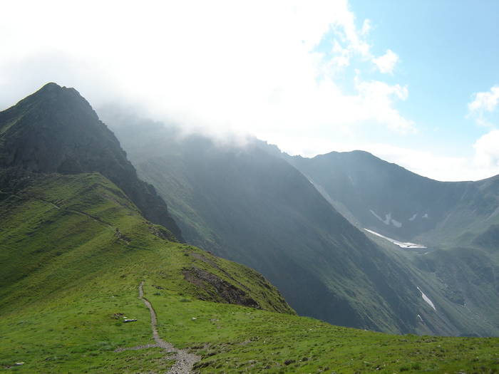 28.03 .2009 084 - muntii fagaras-creasta