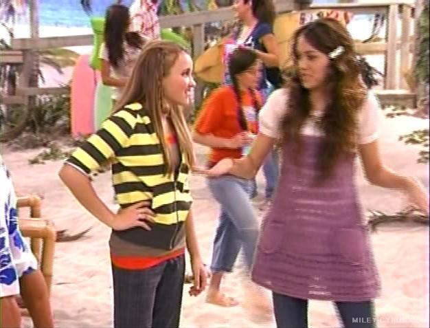 miley-cyrus_com-hannahmontana-season2promo2-123