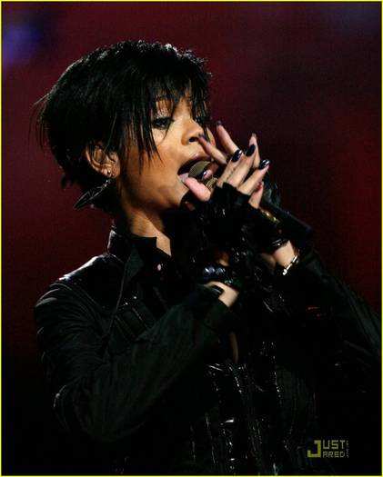 rihanna_pictata_cu_obama2