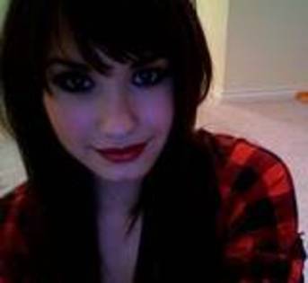 th_Demi_13 - Demi Lovato poze rare