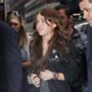 miley-cyrus-197202l-thumbnail_gallery - poze miley 13
