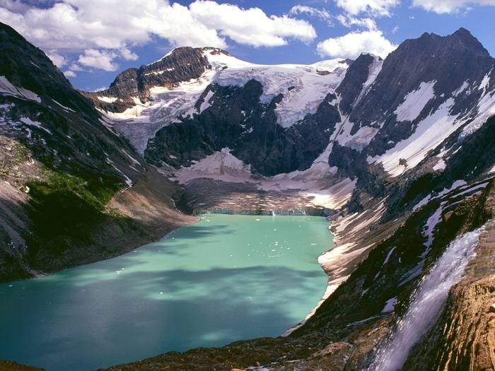 Lake of the Hanging Glaciers, British Columbia - Canada Wallpapers