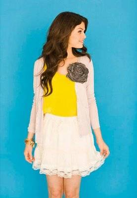 SelenaGomez-4 - Selena Gomez