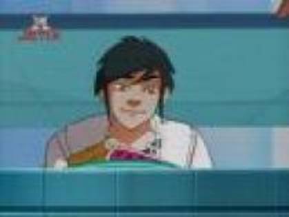 OYUPHTOPEMNZHTGRDPS - Galactik Fotball