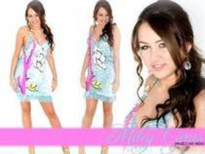 WRUYTOXIVKSBLZCAOMJ - here are almost all my photos with Miley and Hannah