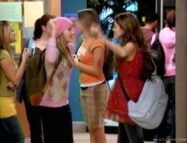miley-cyrus_com-hannahmontana-season2promo2-058