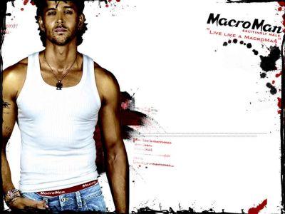 hrithik_roshan (108); Actor indian ce a devenit peste noapte un super star, din cauza filmului de succes "Kaho Naa... Pyaa
