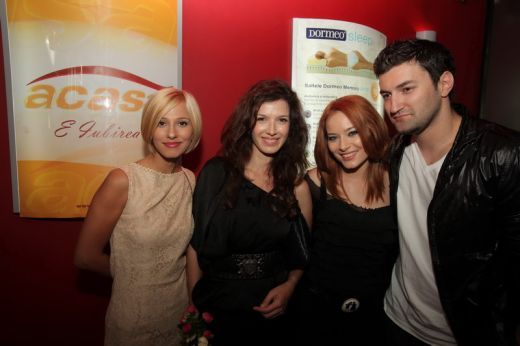 peste-1-300-000-de-persoane-au-urmarit-primul-episod-din-aniela-foto_18