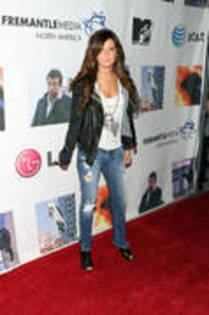 DIHHKGPKYGDCCZBUAHG - ASHLEY TISDALE-THE PHONE PARTY PREMIERE