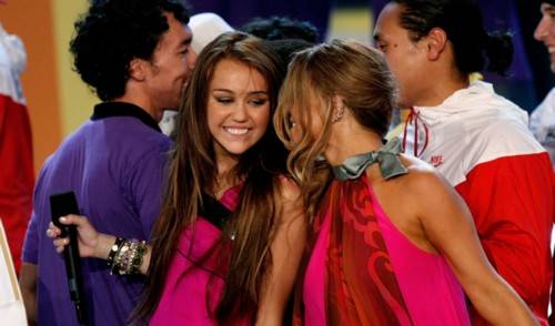 10xx5 - miley Cyrus