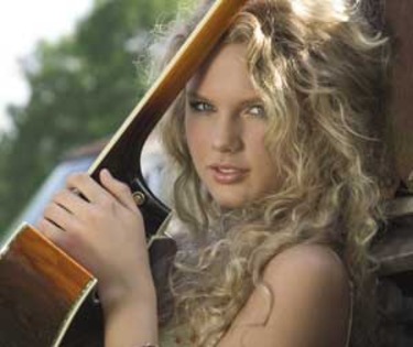 W_TAYLOR-SWIFT_UTI1149321