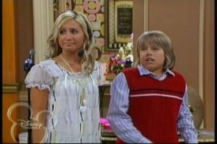 normal_143 - ashley tisdale