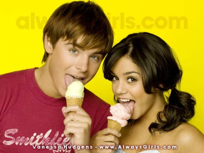 vanessa_hudgens24 - Zanessa