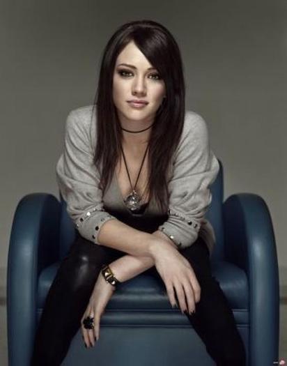 hilary-duff-wallpaper