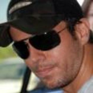 Enrique_Iglesias_1238768835_4