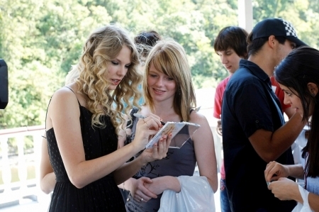 normal_tvshows_popstars021 - Cat de mult o iubesc eu pe Taylor Swift